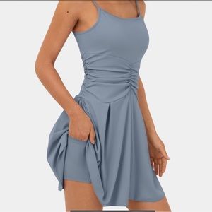 Halara Adjustable Ruched Dress in Gray Haze Blue, XS